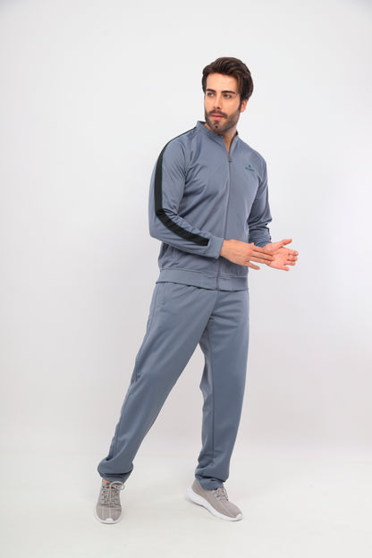 Komple Spor Seti – Eşofman + Ayakkabı